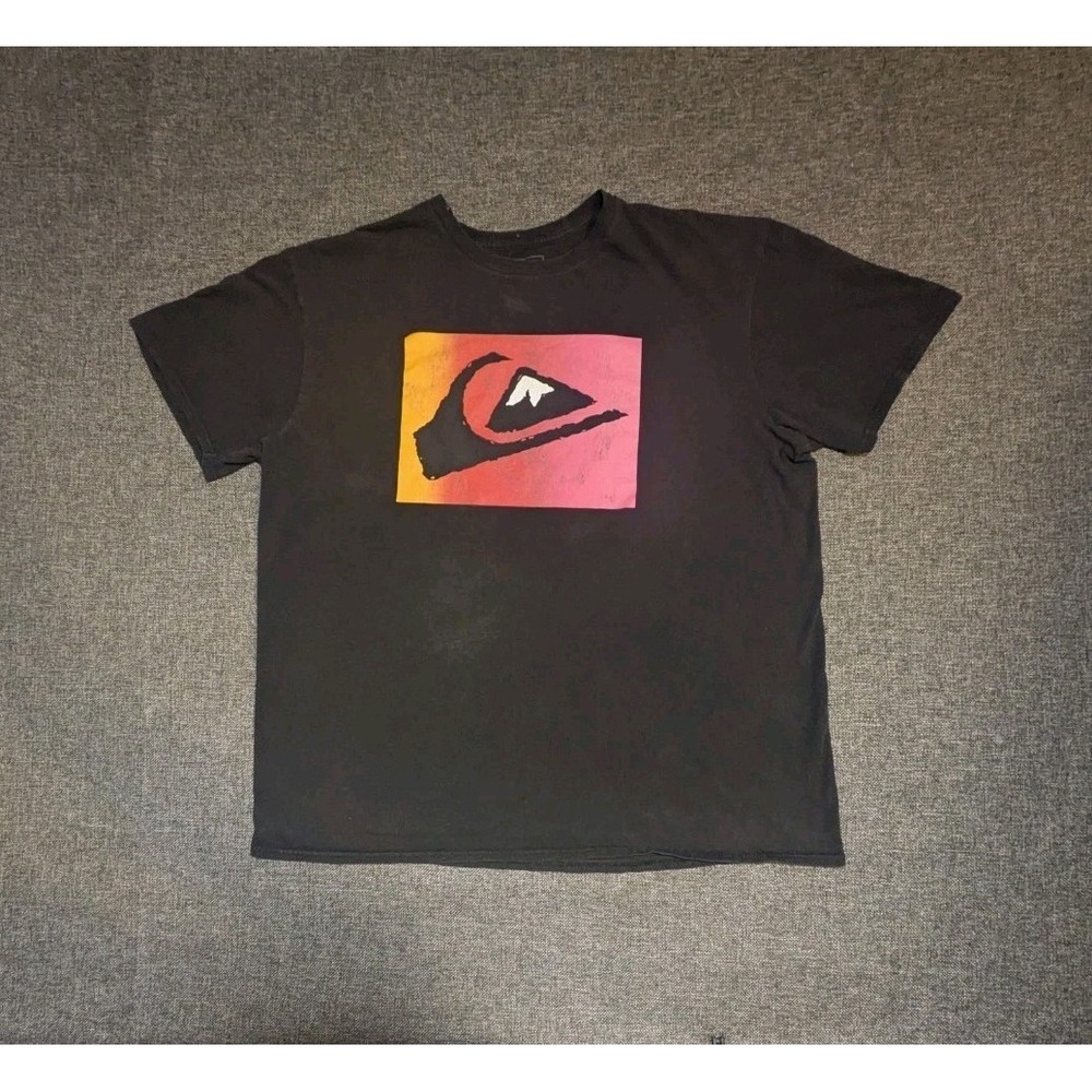 Quicksilver Graphic Black T-shirt Men's Size XL Surf Beach Y2K Skate Cotton Tee